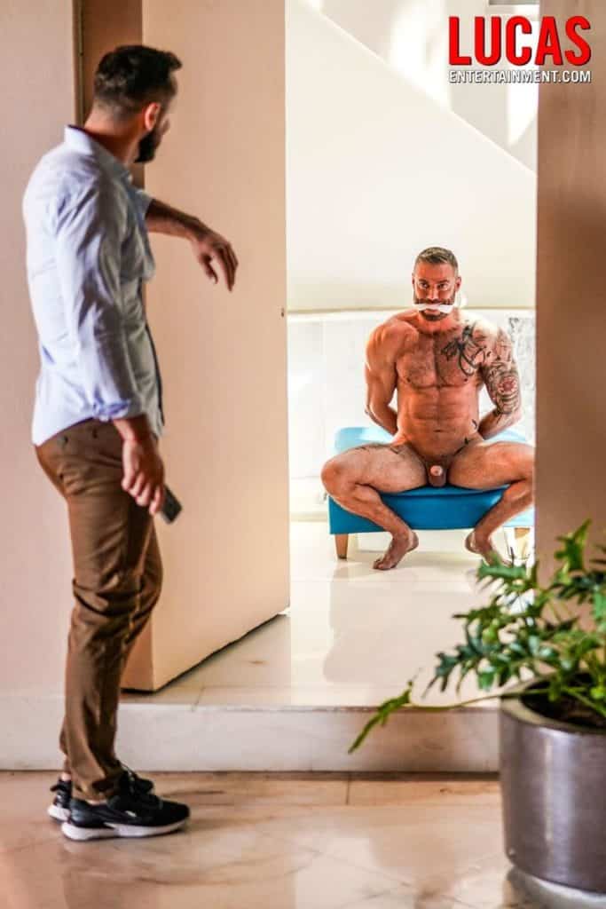 Lucas Entertainment horny hairy muscle stud Sir Peter huge 9 inch cock raw fucking Leo Bacchus 4 porno gay pics 683x1024 - Leo Bacchus, Sir Peter
